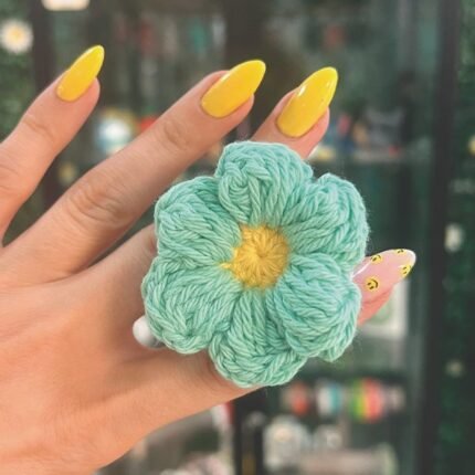 soporte crochet verde amarillo