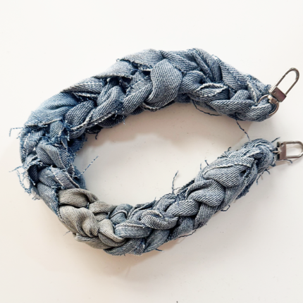 the knot strap denim short